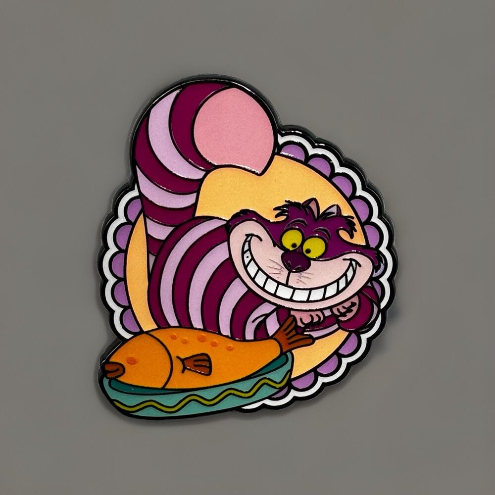 Disney Animals & Food Blind Enamel Pin CHESHIRE CAT New Open Box